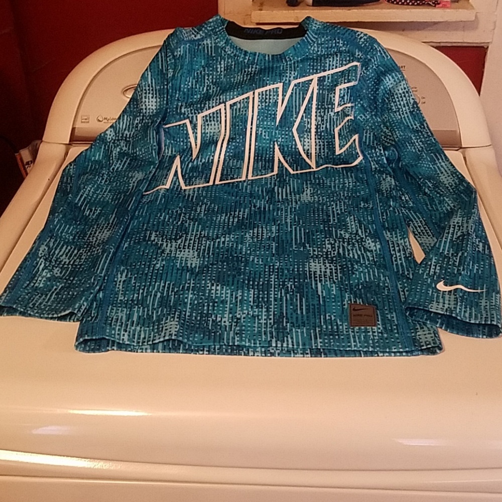 Youth nike pro dri fit compression ls shirt sz XL